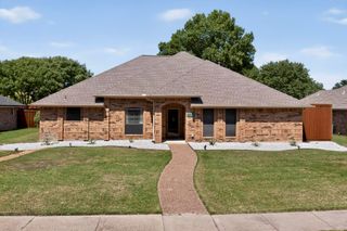 903 Willow Brook Drive, Allen, TX 75002
