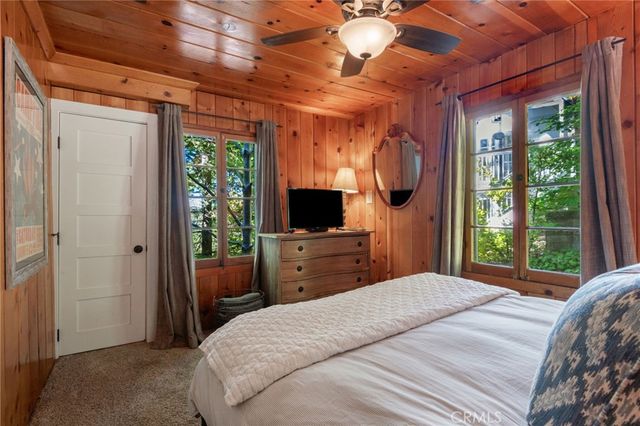 270 Flower Drive, Lake Arrowhead, CA 92352