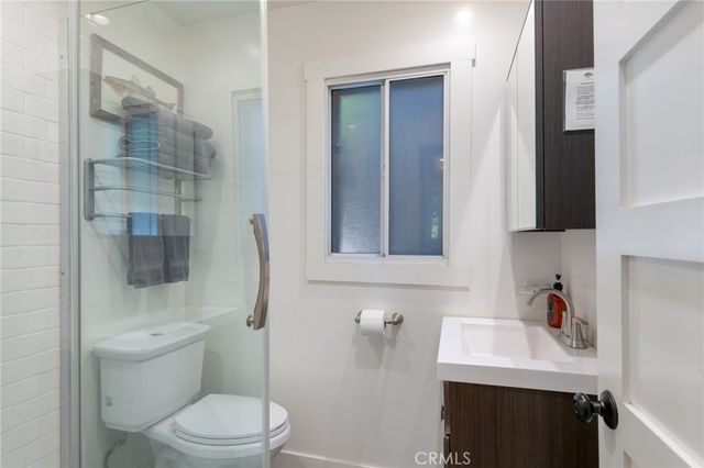 270 Flower Drive, Lake Arrowhead, CA 92352