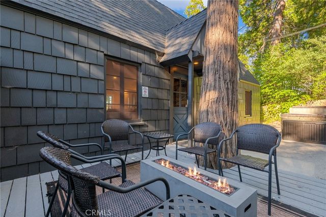 270 Flower Drive, Lake Arrowhead, CA 92352