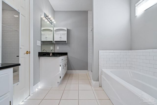 5644 Bayou Saint John Ave, Orange Beach, AL 36561