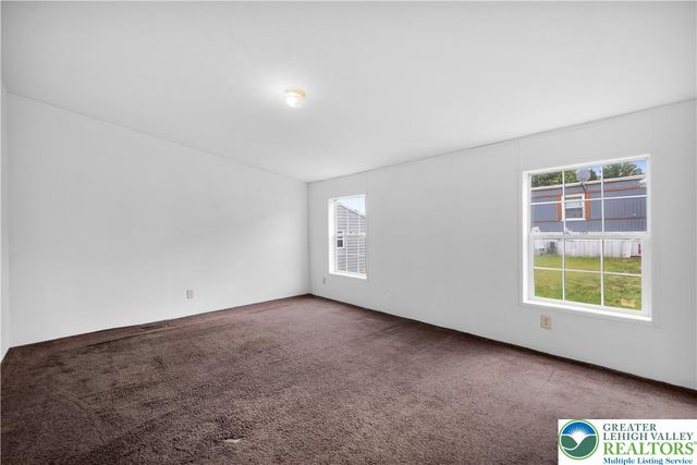 116 Nashua, Lehigh Twp, PA 18088