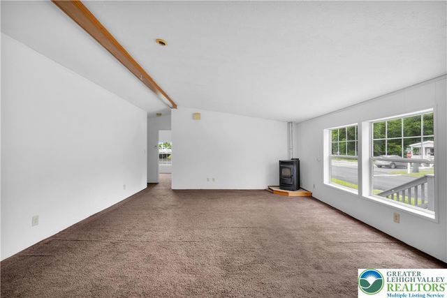 116 Nashua, Lehigh Twp, PA 18088