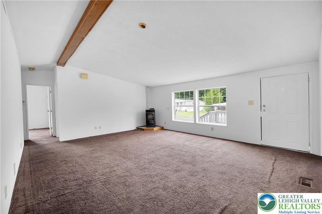 116 Nashua, Lehigh Twp, PA 18088