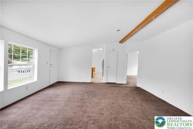 116 Nashua, Lehigh Twp, PA 18088