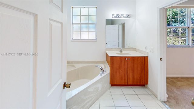 686 NE 21st Ave, Homestead, FL 33033