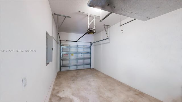 686 NE 21st Ave, Homestead, FL 33033