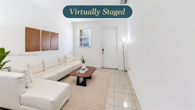 686 NE 21st Ave, Homestead, FL 33033