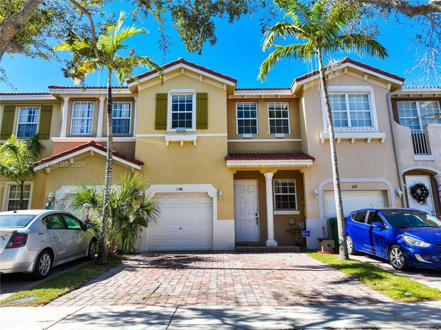 686 NE 21st Ave, Homestead, FL 33033