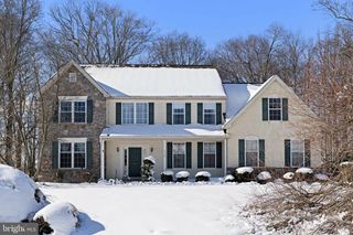 332 FORREST LN, Swedesboro, NJ 08085