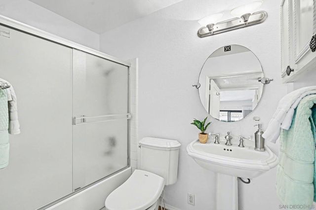 6757 Friars Rd 21, San Diego, CA 92108