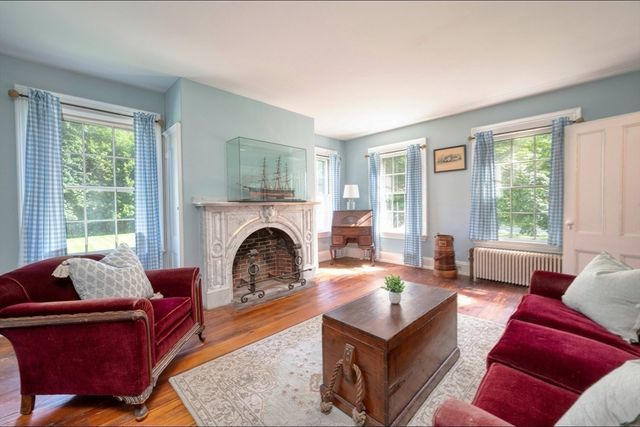 316 Summer St, Marshfield, MA 02050