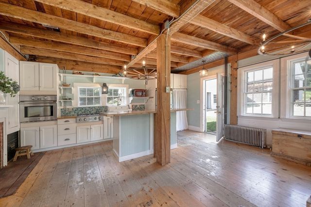 316 Summer St, Marshfield, MA 02050