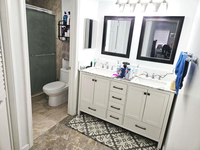 16 Vía De Casas Sur 103, Boynton Beach, FL 33426