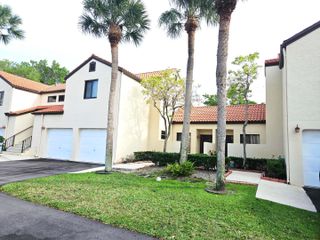 16 Vía De Casas Sur 103, Boynton Beach, FL 33426