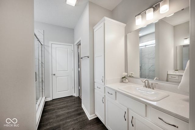 6890 Ben Riley Court, Plainfield, IN 46168