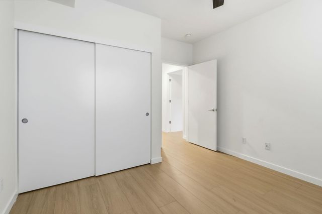 3090 3090 Glascock Street 102, Oakland, CA 94601