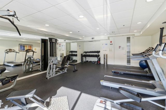 3090 3090 Glascock Street 102, Oakland, CA 94601