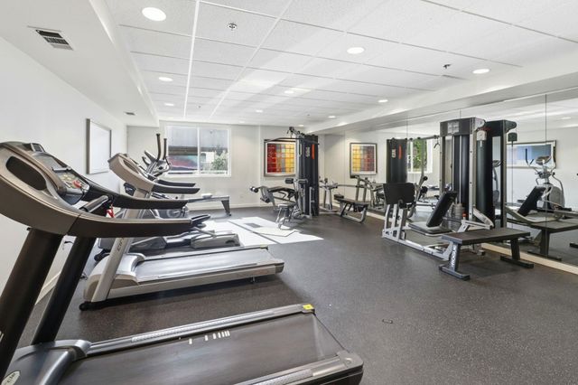 3090 3090 Glascock Street 102, Oakland, CA 94601