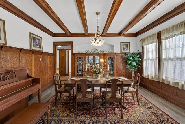 718 N 66th STREET, Wauwatosa, WI 53213