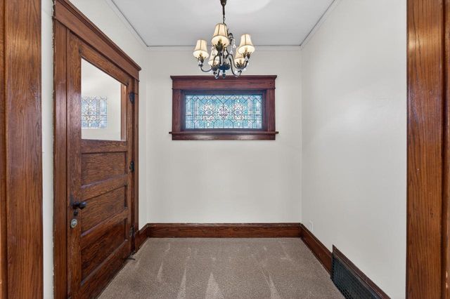 718 N 66th STREET, Wauwatosa, WI 53213