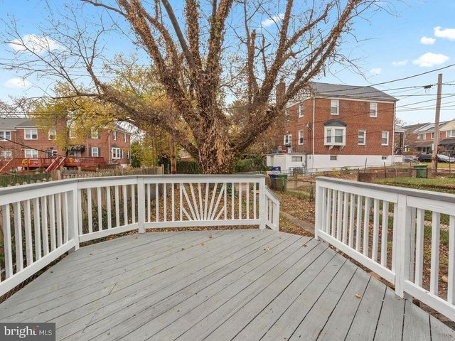 5716 LEITH, Baltimore, MD 21239