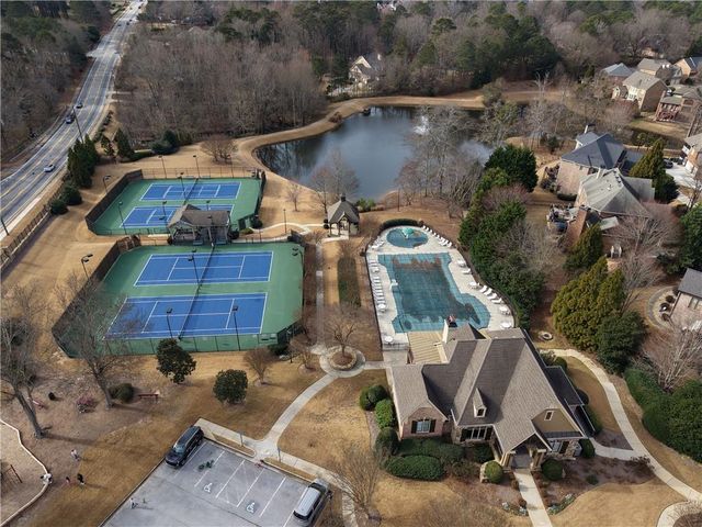 2086 Chambord Way, Snellville, GA 30078