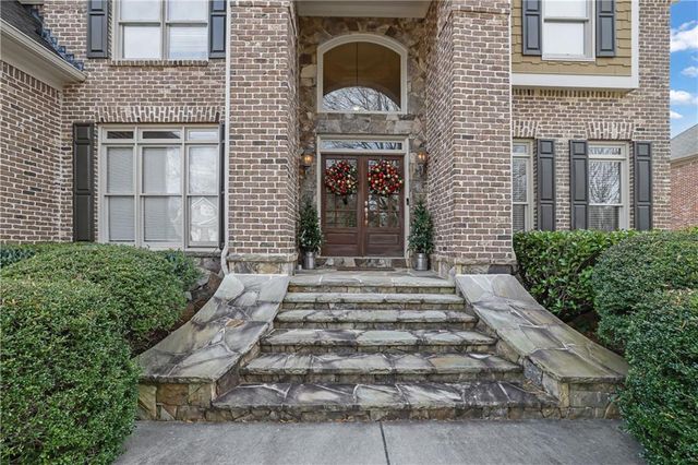 2086 Chambord Way, Snellville, GA 30078