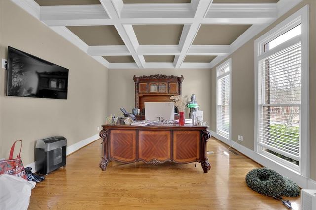 2086 Chambord Way, Snellville, GA 30078