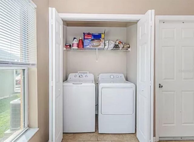 36035 LAGUNA HILLS CIRCLE, Zephyrhills, FL 33541