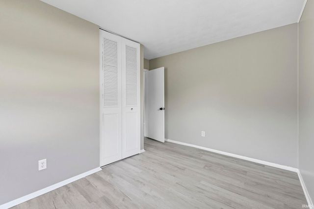 2228 E Gump Road, Fort Wayne, IN 46845