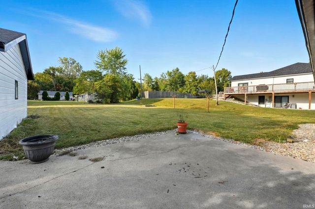 2228 E Gump Road, Fort Wayne, IN 46845