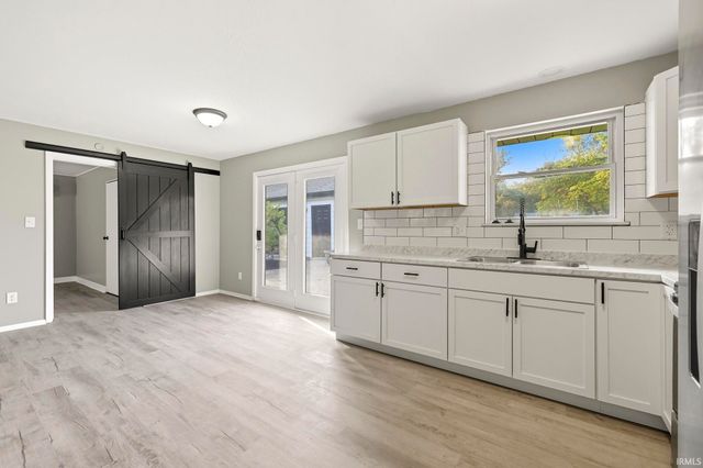 2228 E Gump Road, Fort Wayne, IN 46845