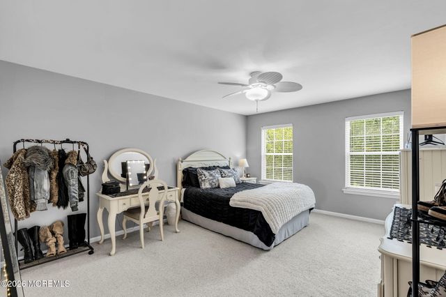 6 Edinburgh Court, Jackson, NJ 08527