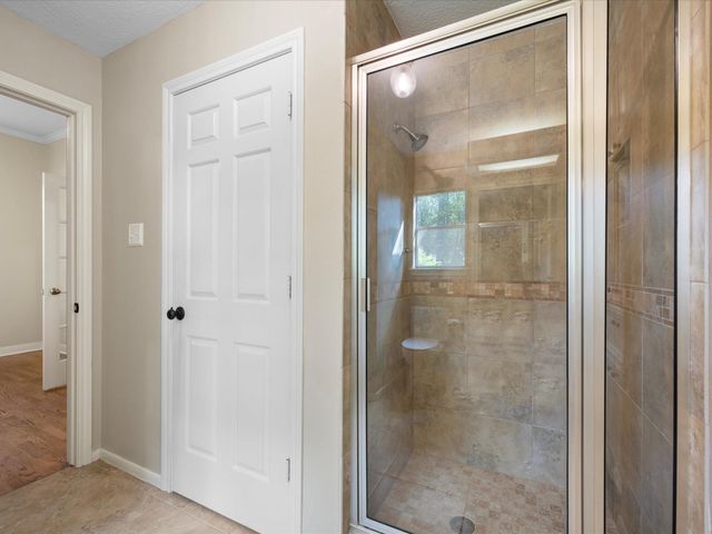 7 Wellesley Drive, Conroe, TX 77304