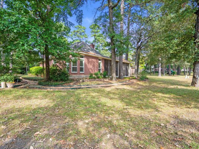 7 Wellesley Drive, Conroe, TX 77304