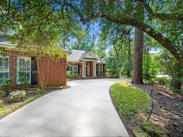 7 Wellesley Drive, Conroe, TX 77304