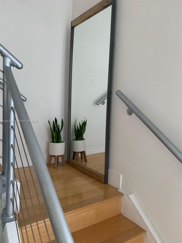 1050 Brickell Avenue 402, Miami, FL 33131