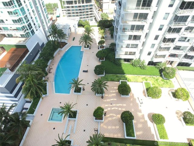 1050 Brickell Avenue 402, Miami, FL 33131