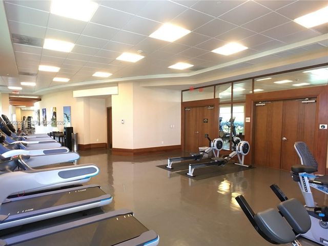 1050 Brickell Avenue 402, Miami, FL 33131