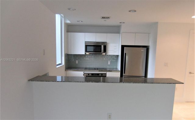 1050 Brickell Avenue 402, Miami, FL 33131