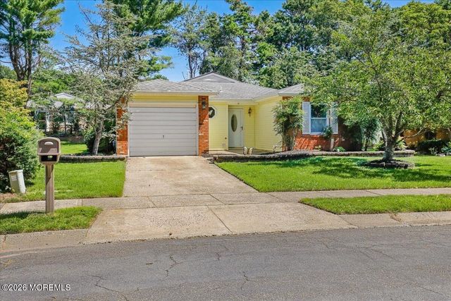 14 Ashford Drive, Brick, NJ 08723