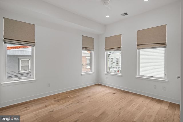 1419 ORANGE ST, Philadelphia, PA 19125