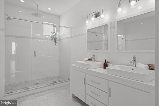 1419 ORANGE ST, Philadelphia, PA 19125