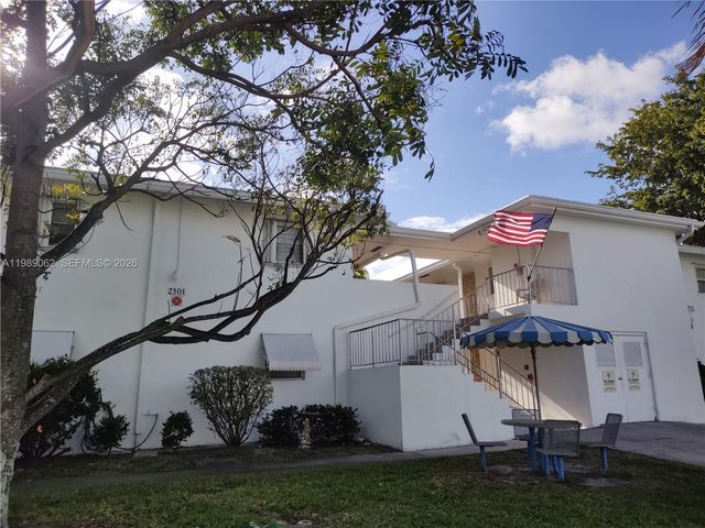 2501 W Golf Blvd 235, Pompano Beach, FL 33064