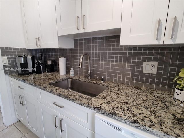 2501 W Golf Blvd 235, Pompano Beach, FL 33064