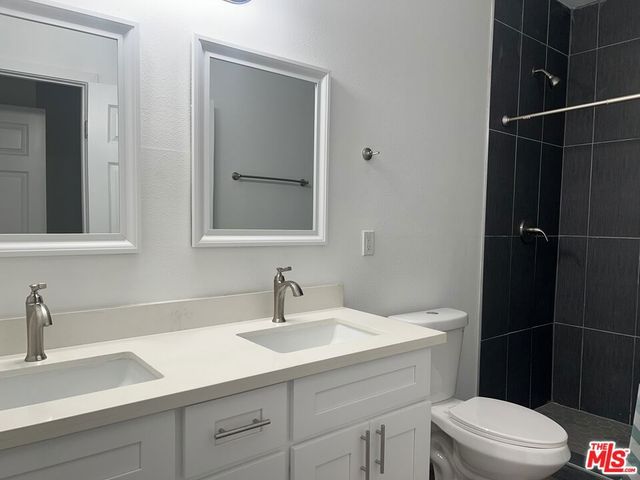 233 N PARK VIEW Street 11, Los Angeles, CA 90026