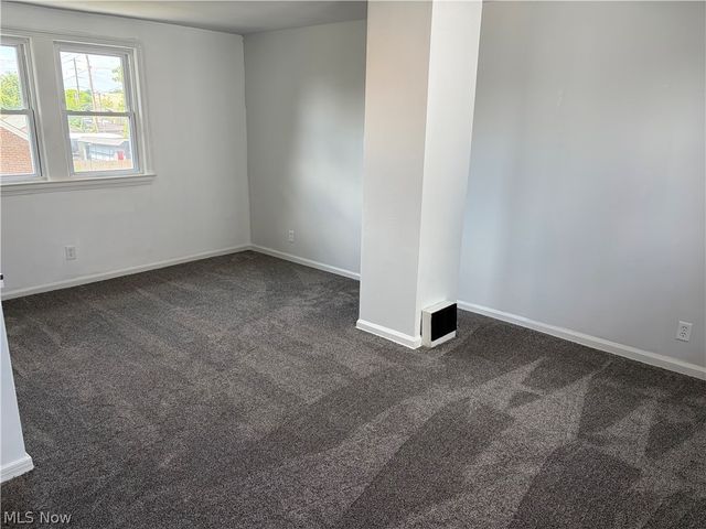 4084 W 50th Street, Cleveland, OH 44144