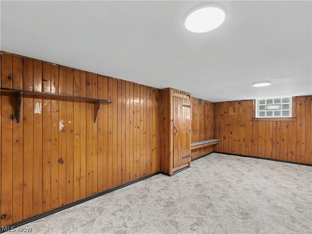 4084 W 50th Street, Cleveland, OH 44144