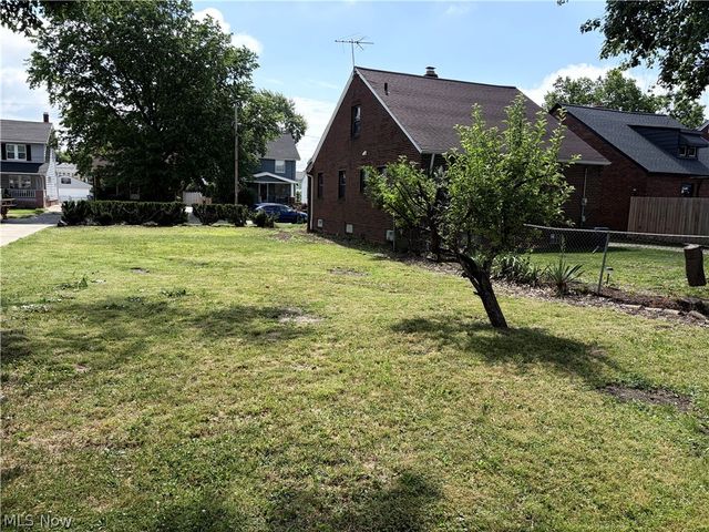 4084 W 50th Street, Cleveland, OH 44144